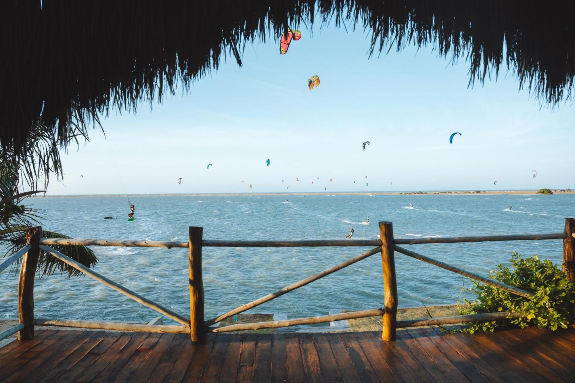 7 Beaufort - Kitesurf Pousada Ітарема Екстер'єр фото