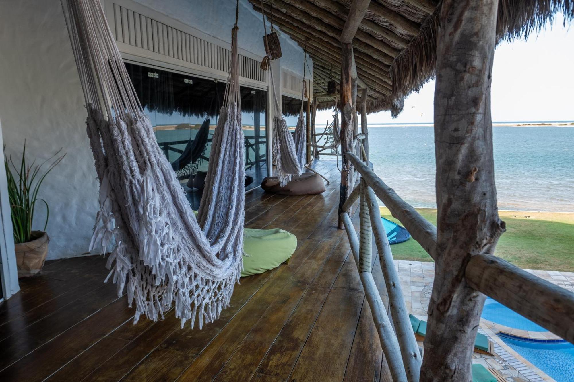 7 Beaufort - Kitesurf Pousada Ітарема Екстер'єр фото
